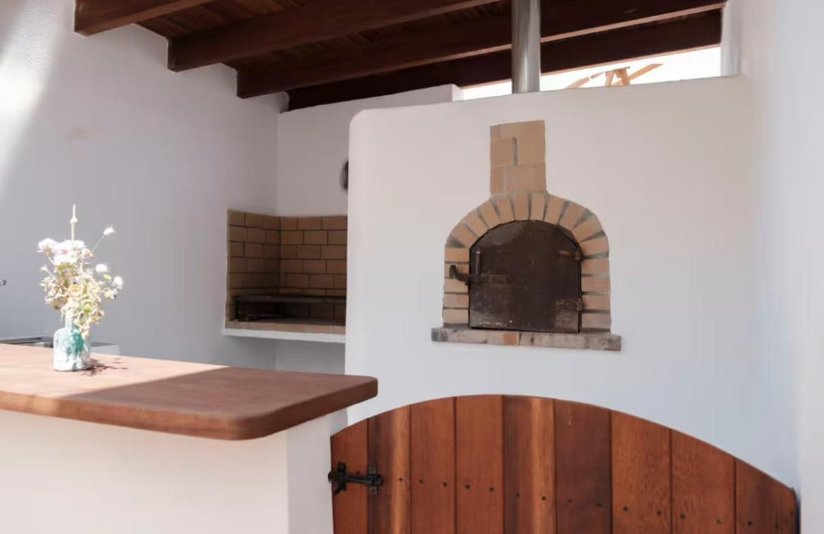 Villa Rosa Ibiza, Private Pool, 10 Minutes From The *