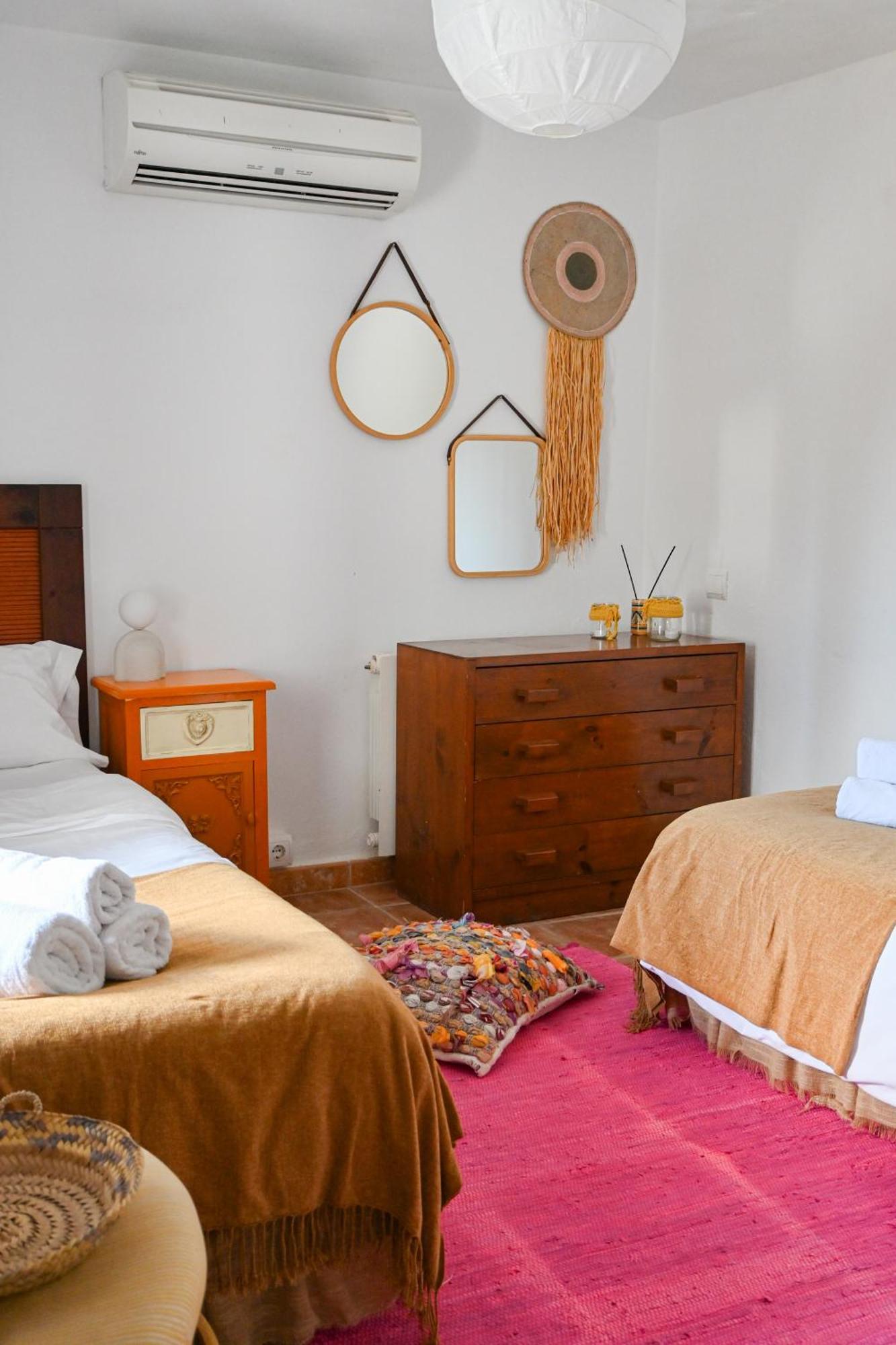 Rosa Ibiza, Private Pool, 10 Minutes From The